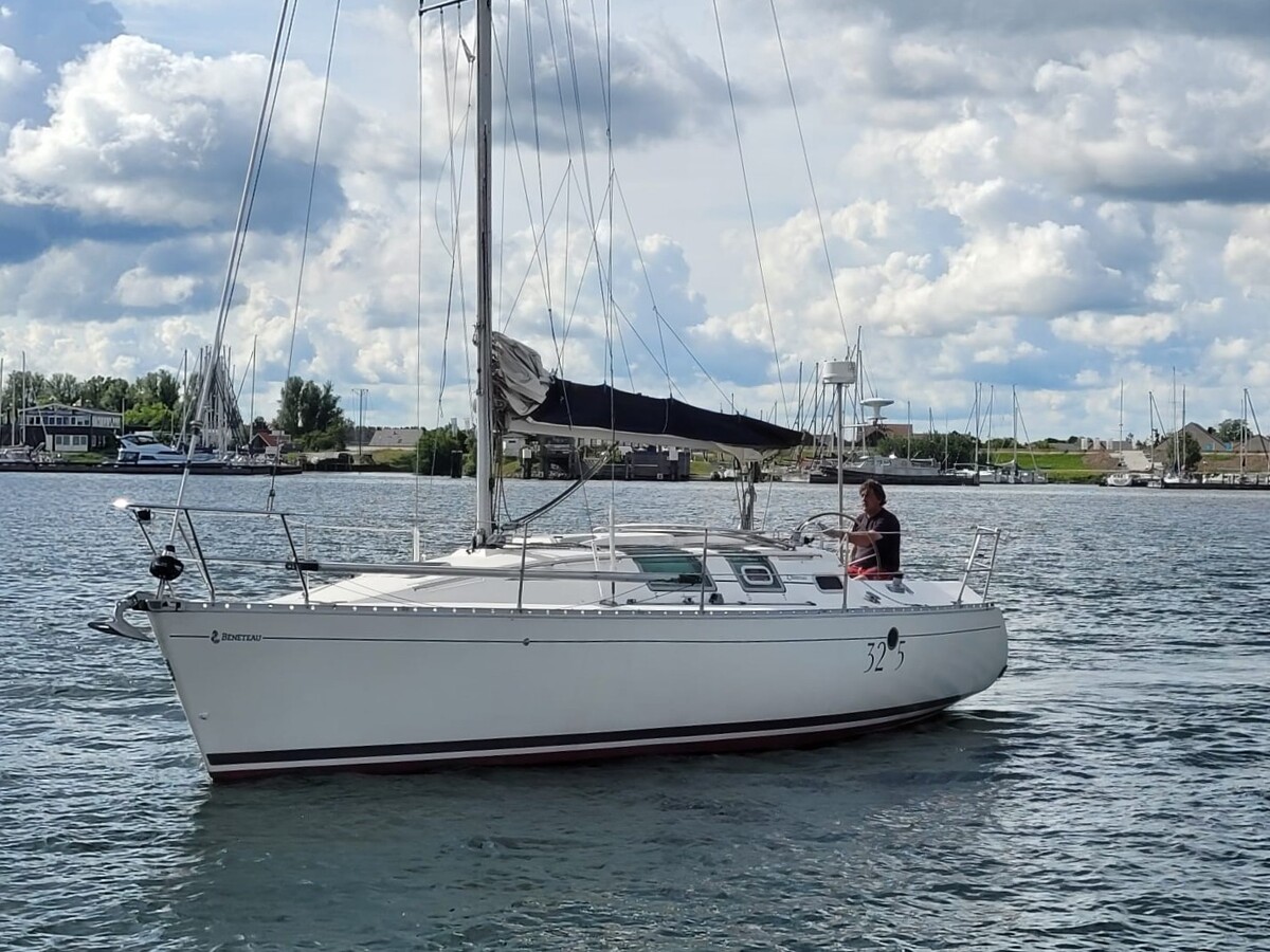 Beneteau First 32S5 — foto 48 van 53