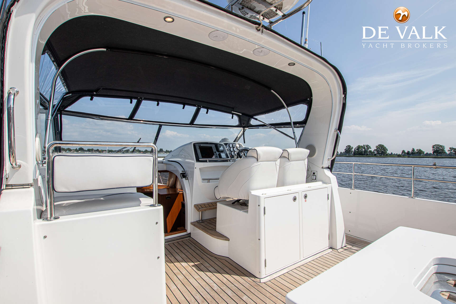 Trader 42 Signature — foto 15 van 41