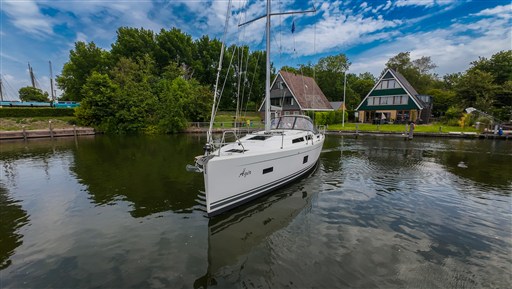 Hanse 388 (2023) — foto 6 van 12
