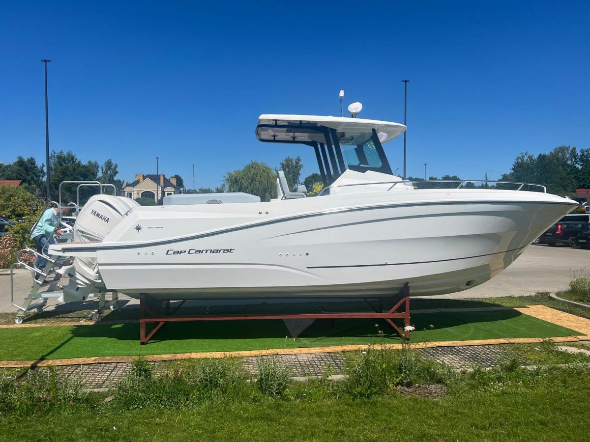 Jeanneau Cap Camarat 9.0CC S2 nieuw model! Dit schip is aanwezig op de Yamaha stand van hiswa te water 2026. — foto 30 van 33
