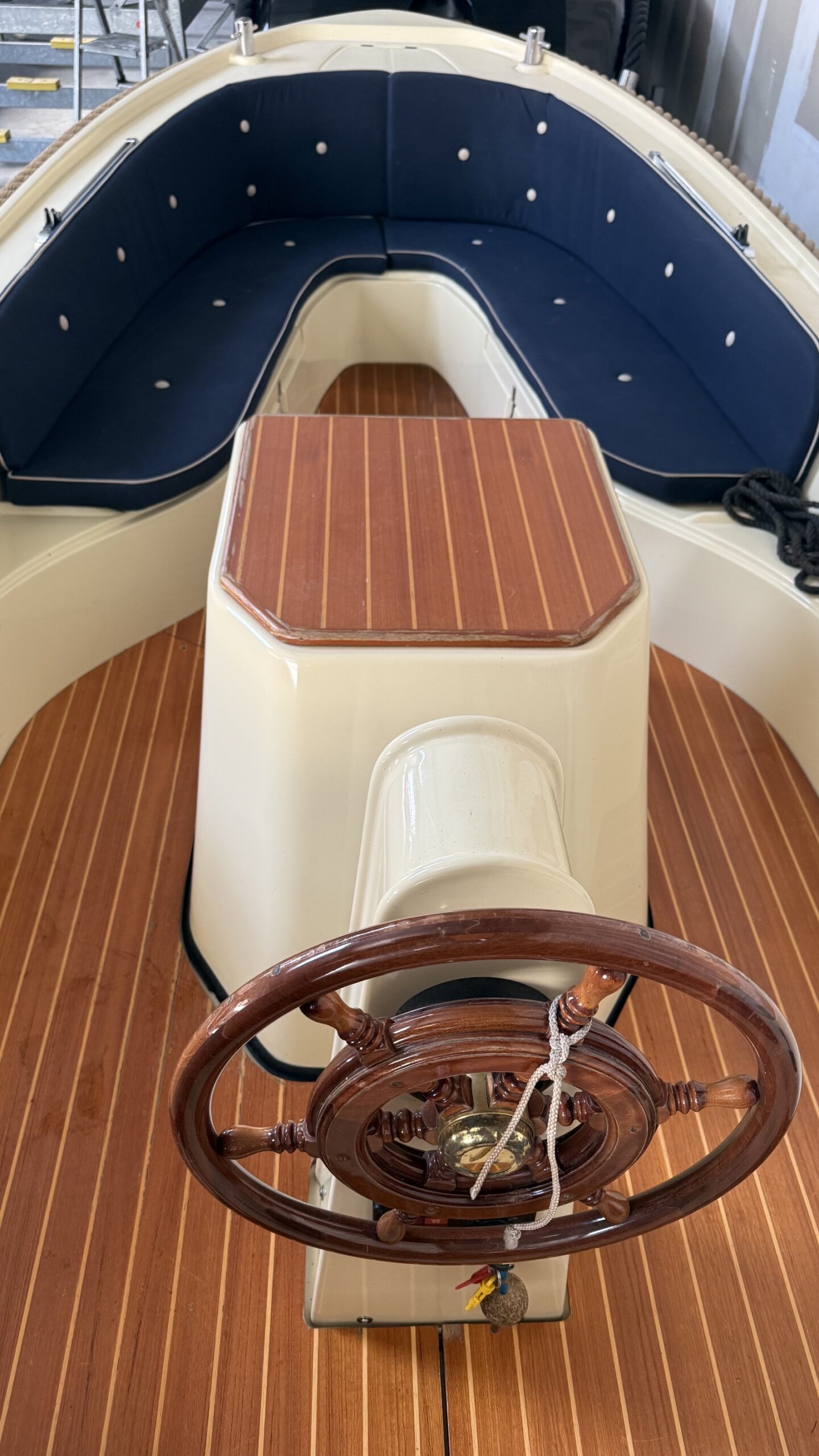Antaris 520 — foto 4 van 11