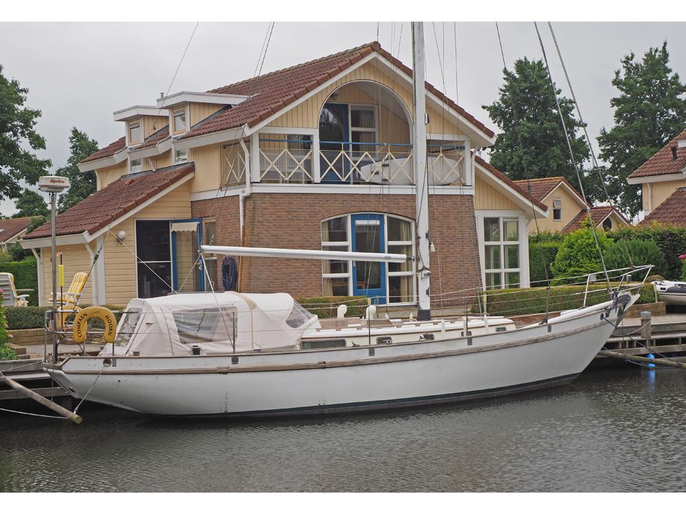 Jachtwerf Frans Maas N.V., Breskens (romp) en Amsterdamsche Scheepswerf G. de Vr Breeon 36 — foto 10 van 11