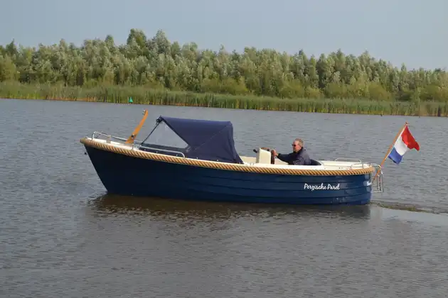 Crescent Allure 21 + Yamaha FT9.9 — foto 3 van 12