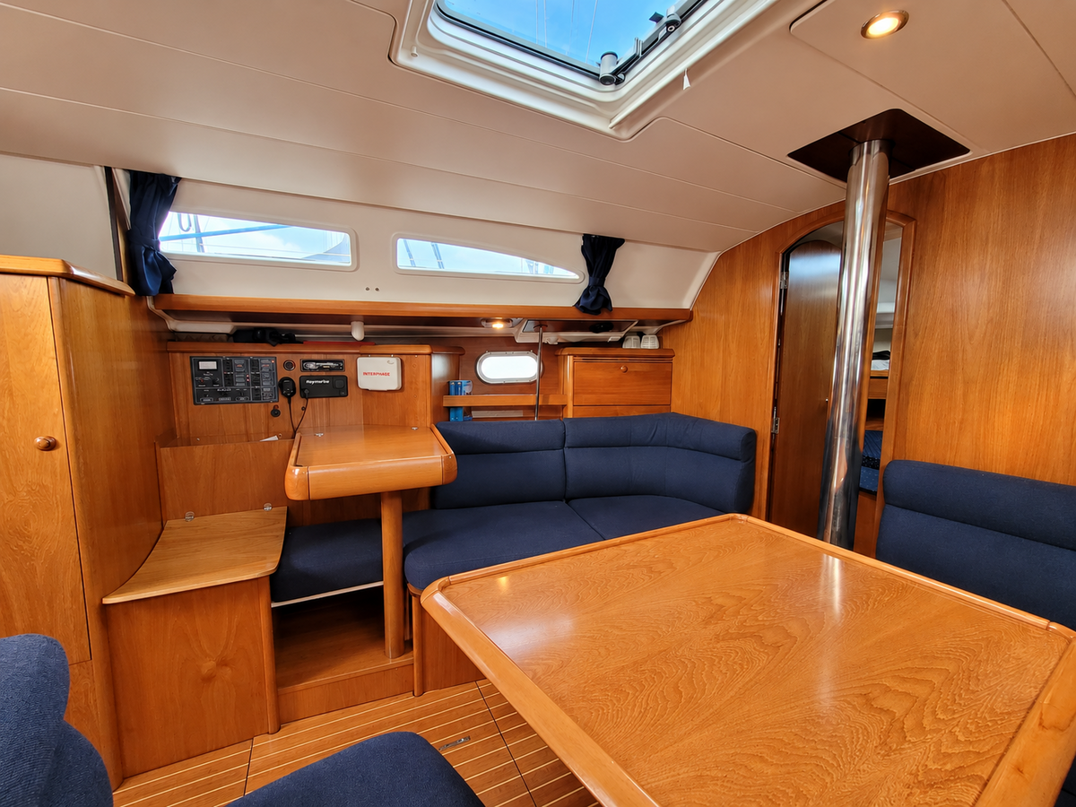 Jeanneau Sun Odyssey 37 — foto 9 van 36