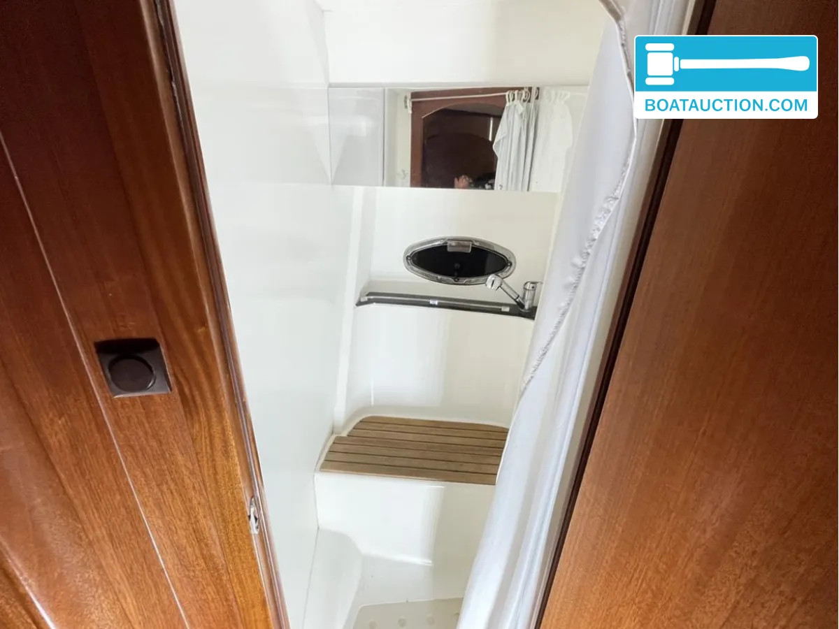 Galeon 390 FLY nu in de online veiling. — foto 25 van 35