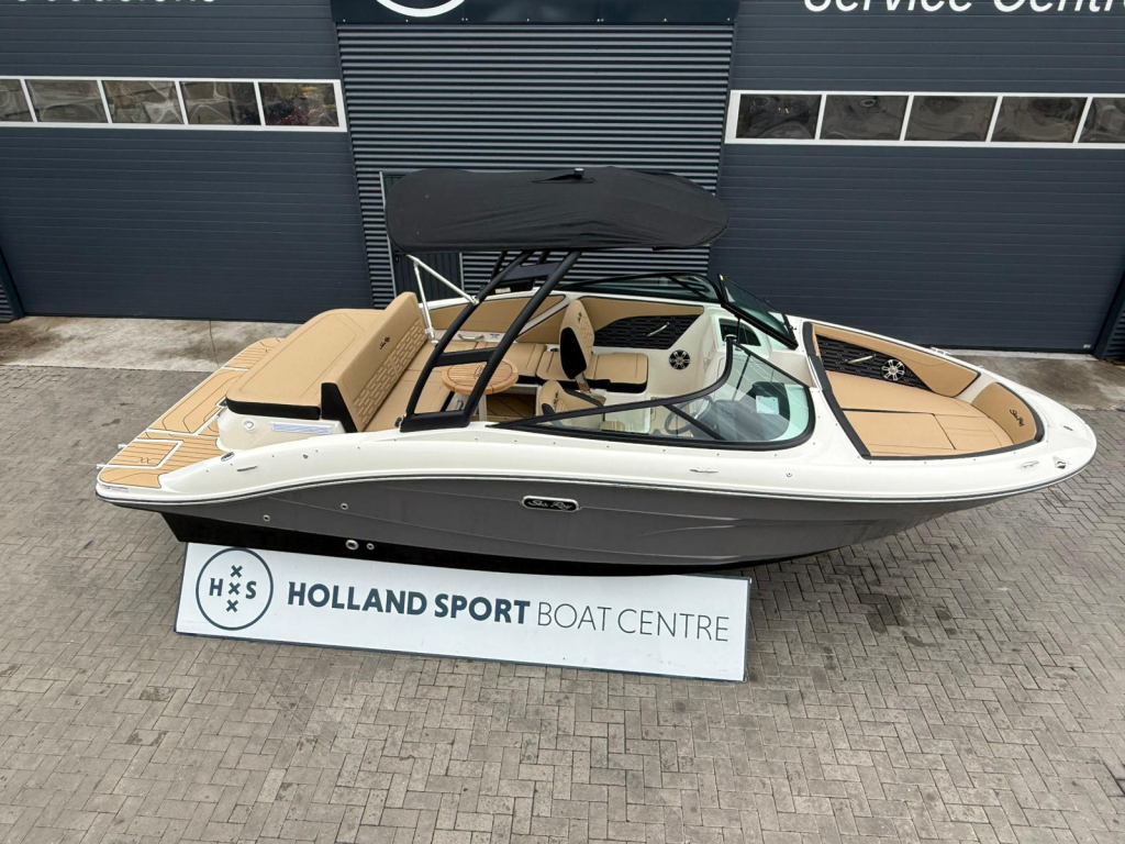 Sea Ray 210 spx — foto 16 van 38