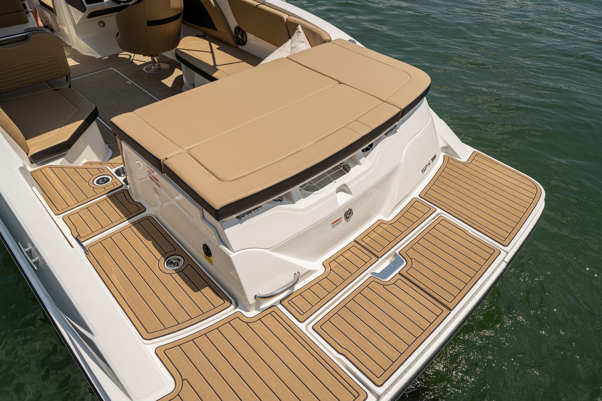 Sea Ray SPX 230 — foto 24 van 27
