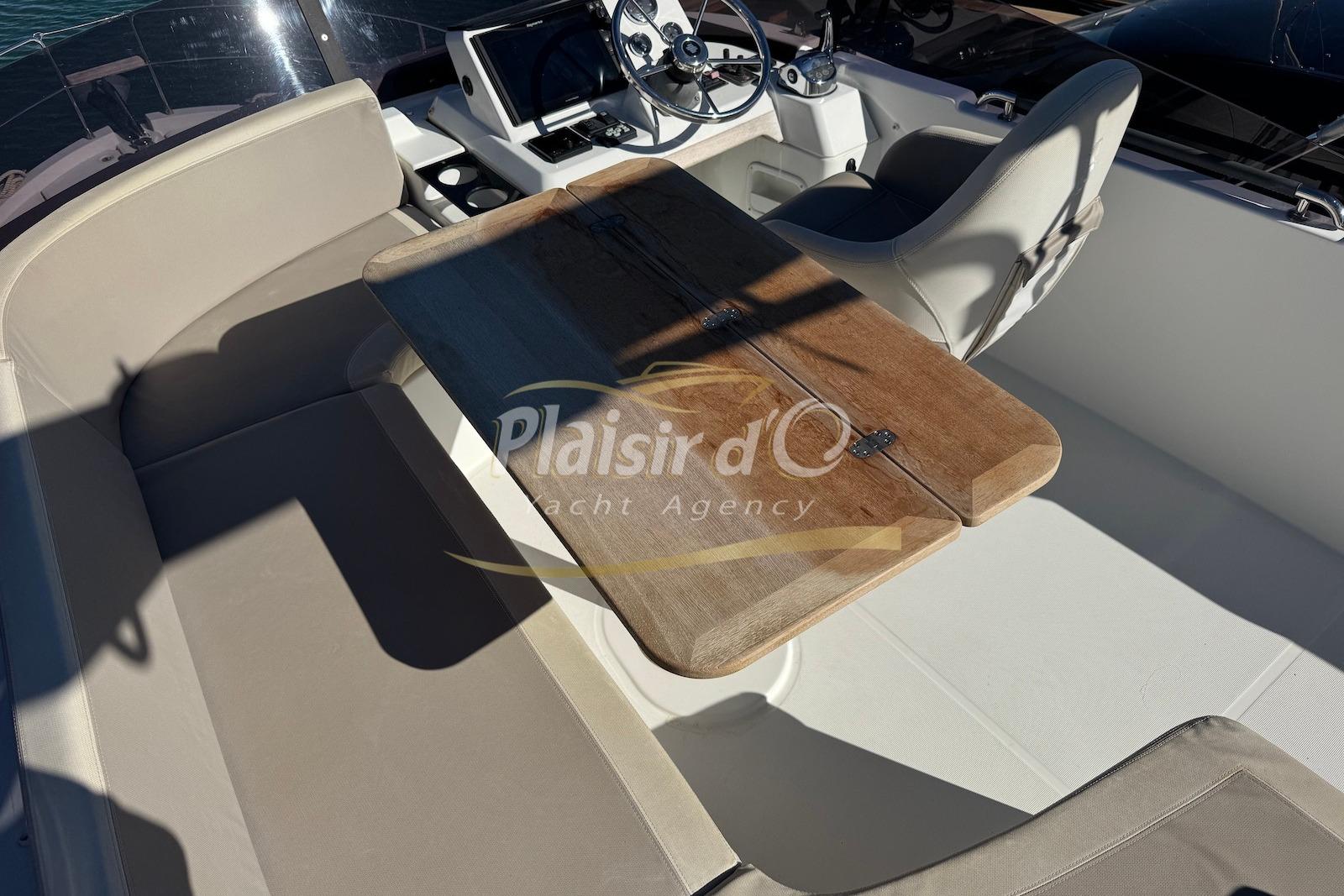 Beneteau Swift Trawler 35 — foto 10 van 57