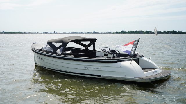 Waterspoor 717 Aviator (2024 Occasion) | Zeldzaam & Direct Varen!