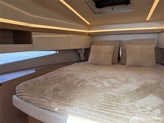 Jeanneau NC37 — foto 38 van 94