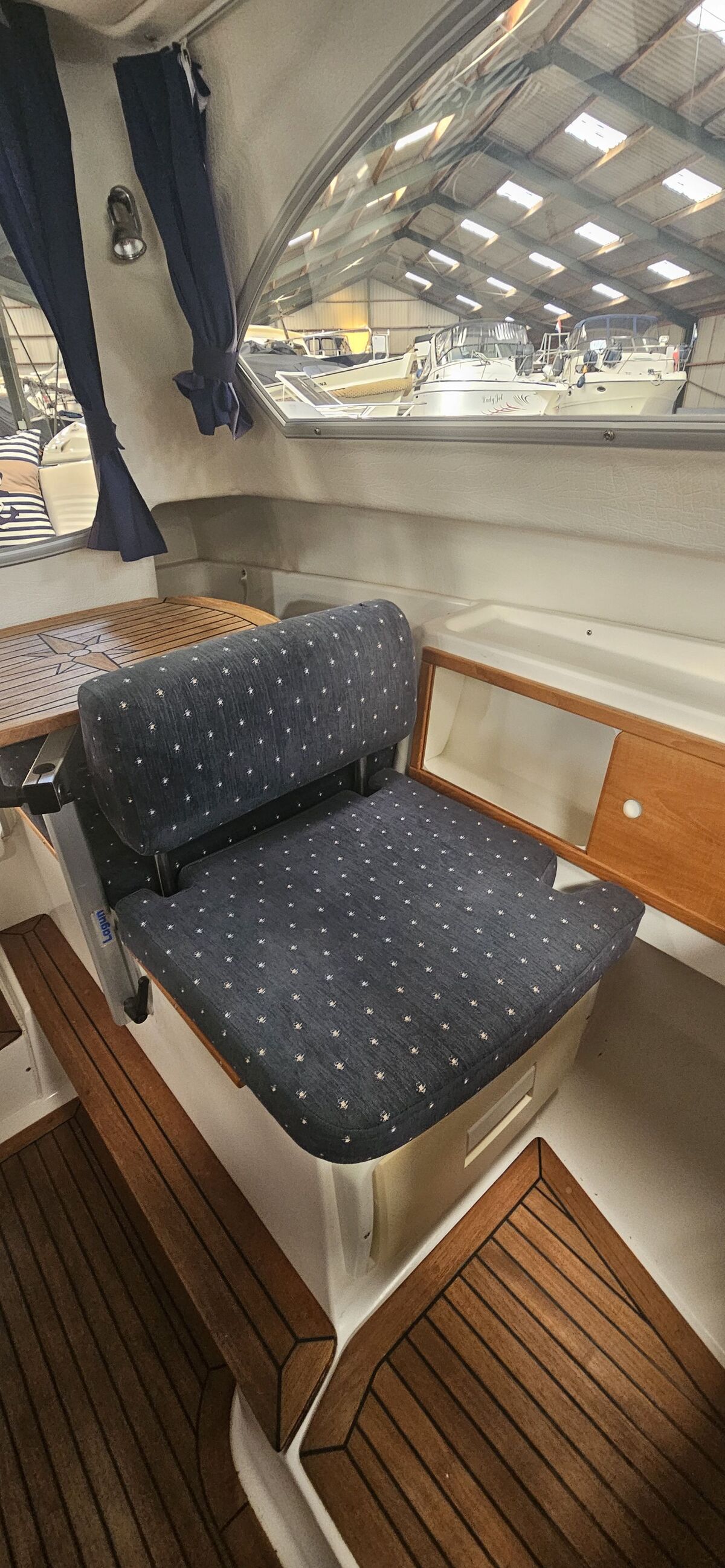 Yamarin 68C — foto 12 van 21