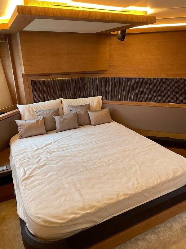 Monte Carlo Yachts MCY 76 — foto 22 van 24