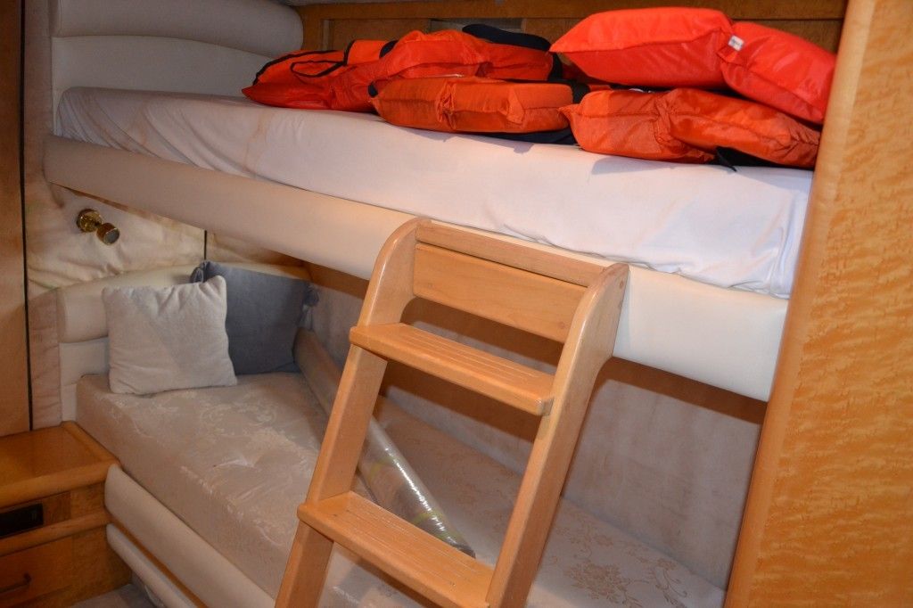 Fairline Squadron 62