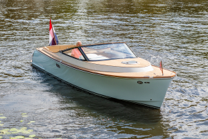 LongIsland 29 Runabout — foto 12 van 30