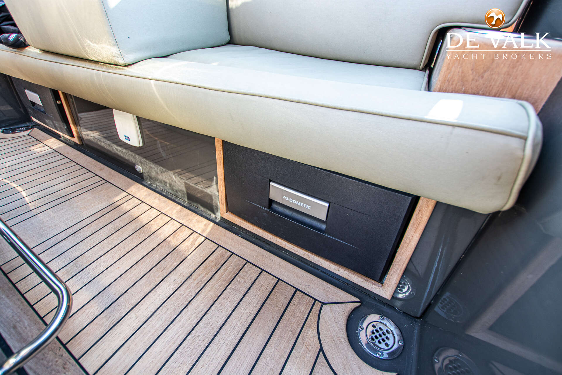 Long Island 28 Sportsman — foto 30 van 36