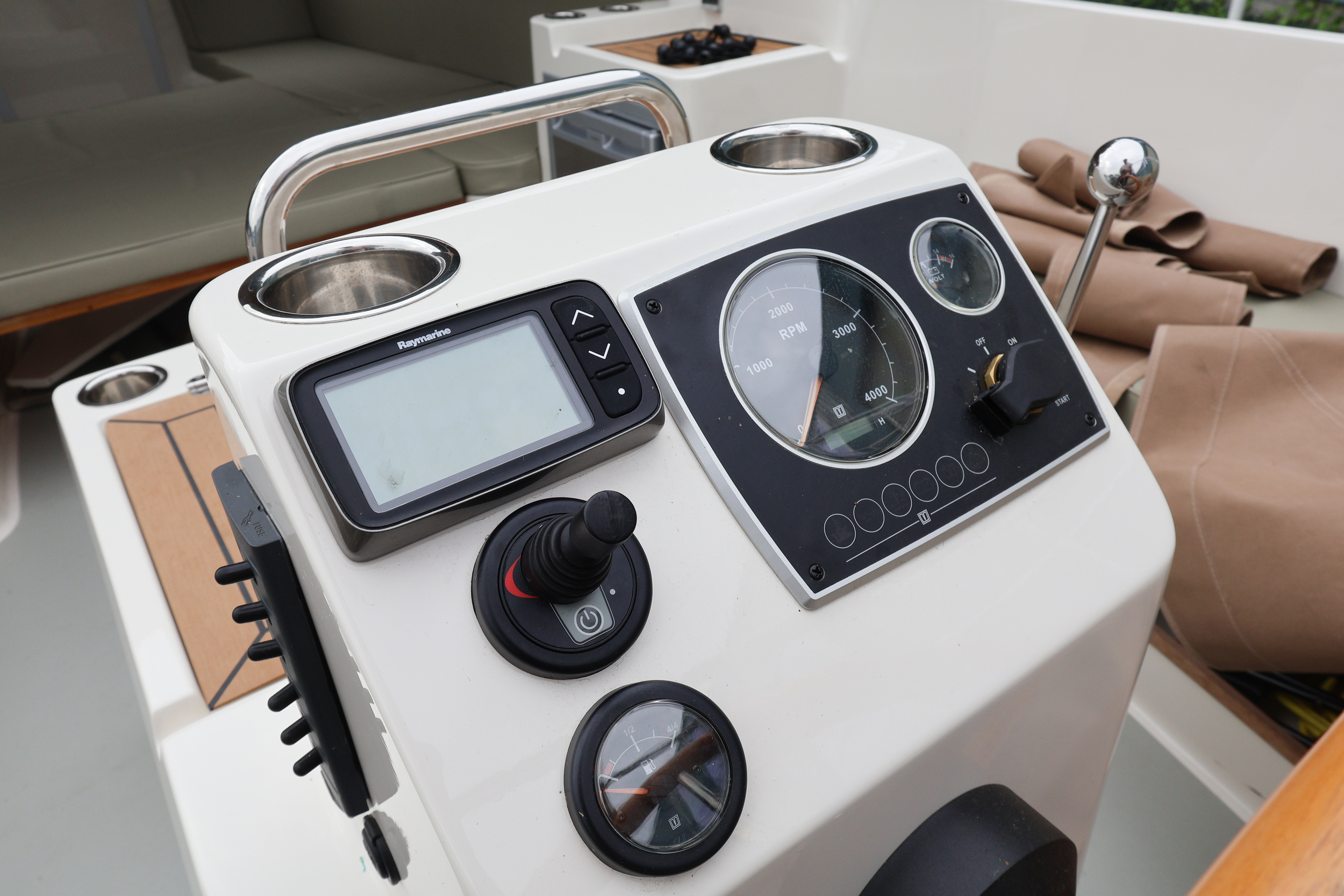 Interboat Intender 780 — foto 7 van 13