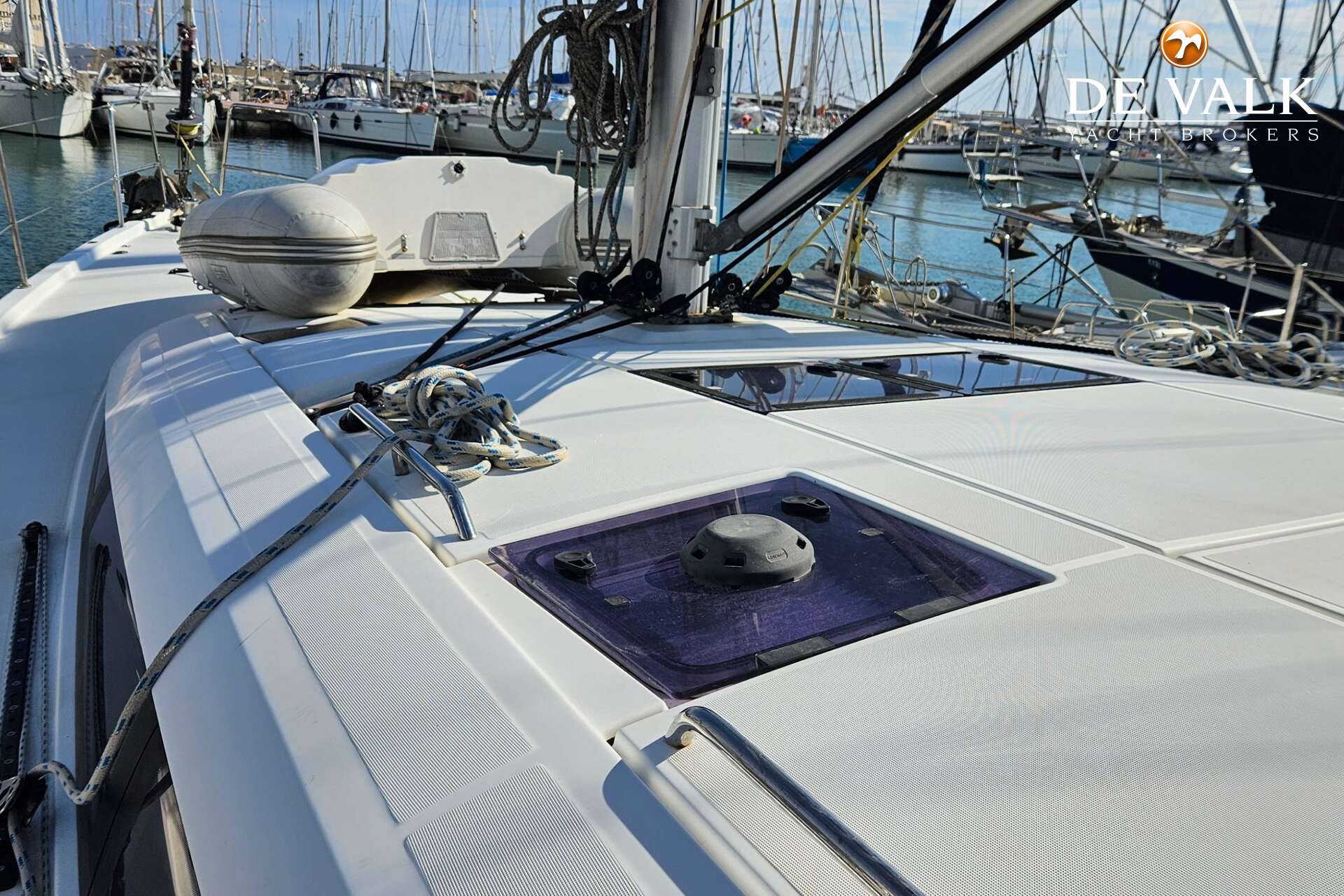 Jeanneau 54 — foto 8 van 39
