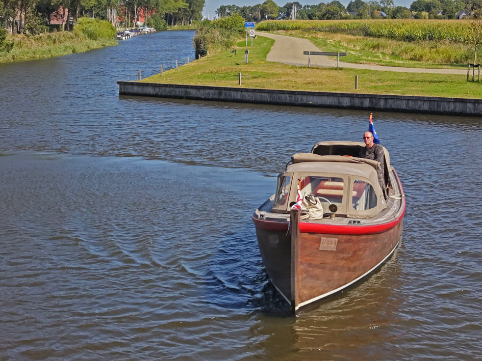 ex Marine Motorsloep 30 — foto 5 van 37