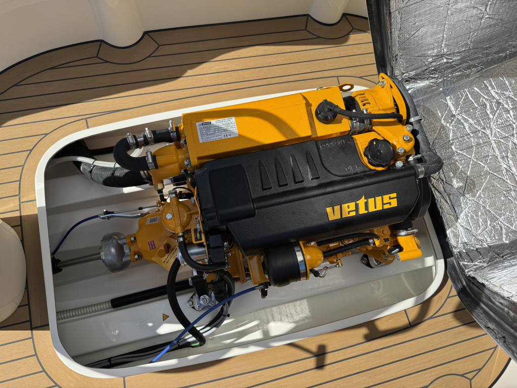 Antaris Sixty7 met Vetus 42pk — foto 26 van 26