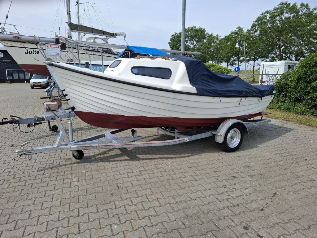 Tourvisboot Engels overnaads