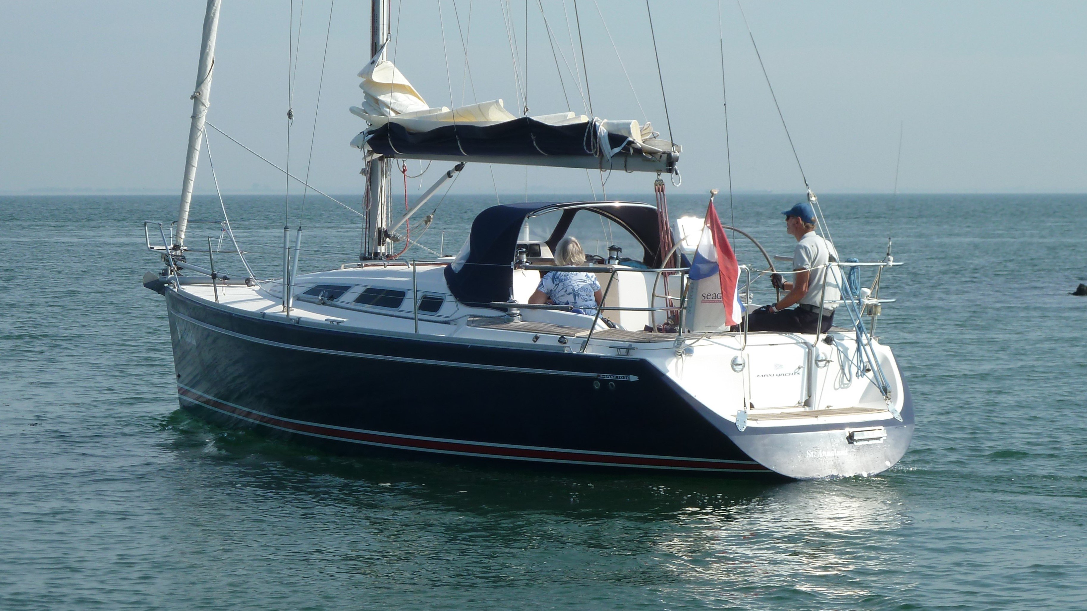 Maxi 1050 — foto 3 van 12