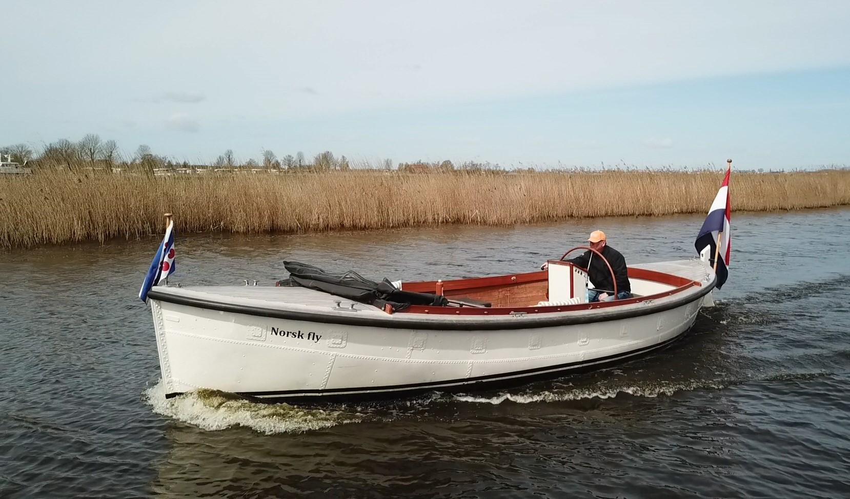Sloep Norsk Fly — foto 1 van 42