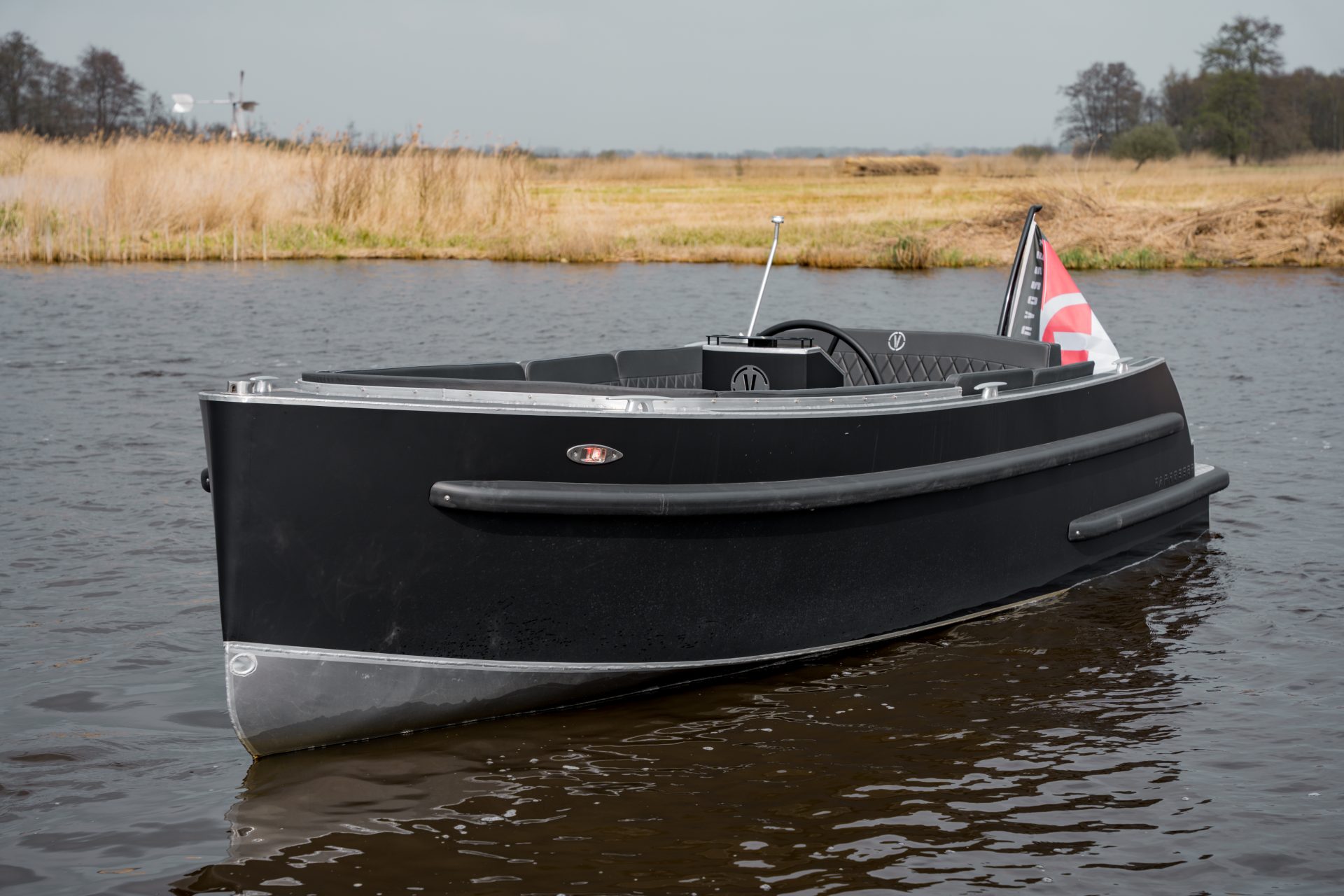 Van Vossen VanVossen E-Tender 595 — foto 4 van 16
