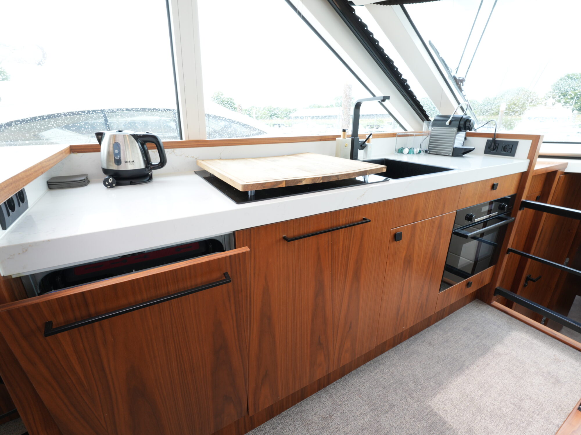 Van den Hoven Executive 15.00 MK II — foto 40 van 70
