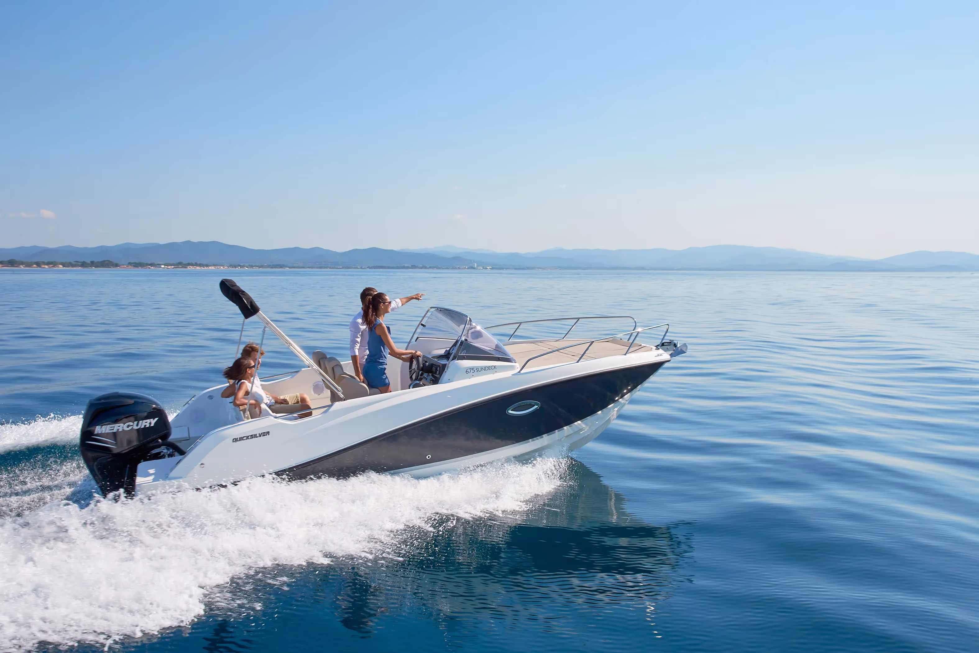 Quicksilver 675 Sundeck — foto 2 van 11