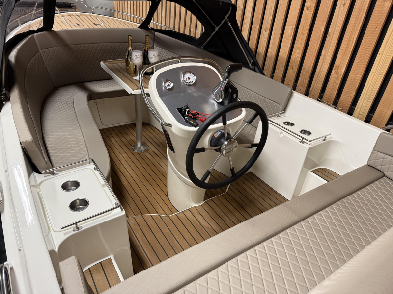 Primeur 620 Exclusive 60pk Suzuki Nieuw — foto 7 van 12