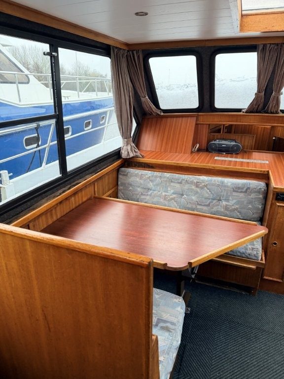 Powerline 1300 — foto 4 van 24