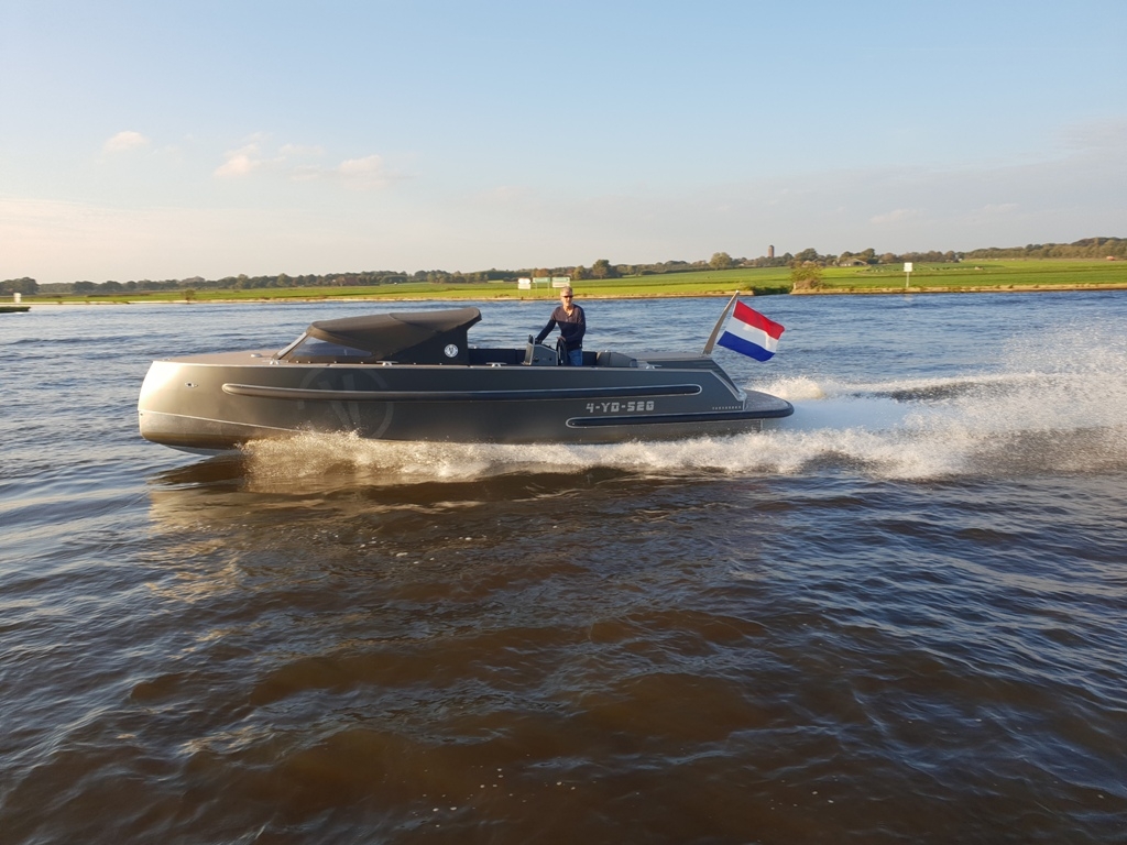 Van Vossen VanVossen Tender 888 (sport) — foto 16 van 17