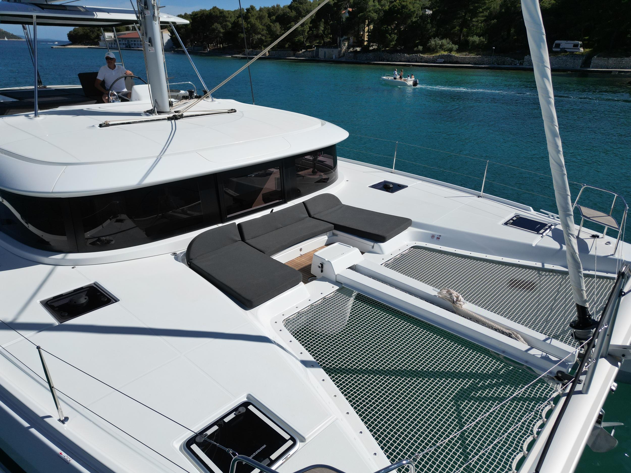Lagoon 46 — foto 5 van 31