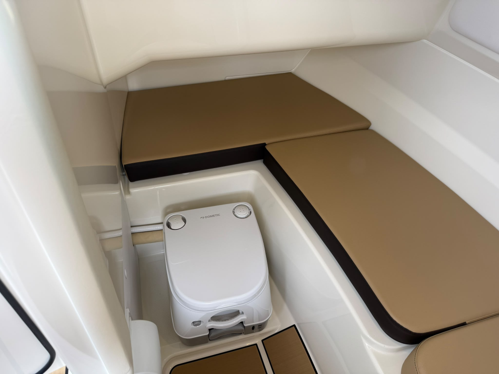 Sea Ray SDX 230 — foto 32 van 50