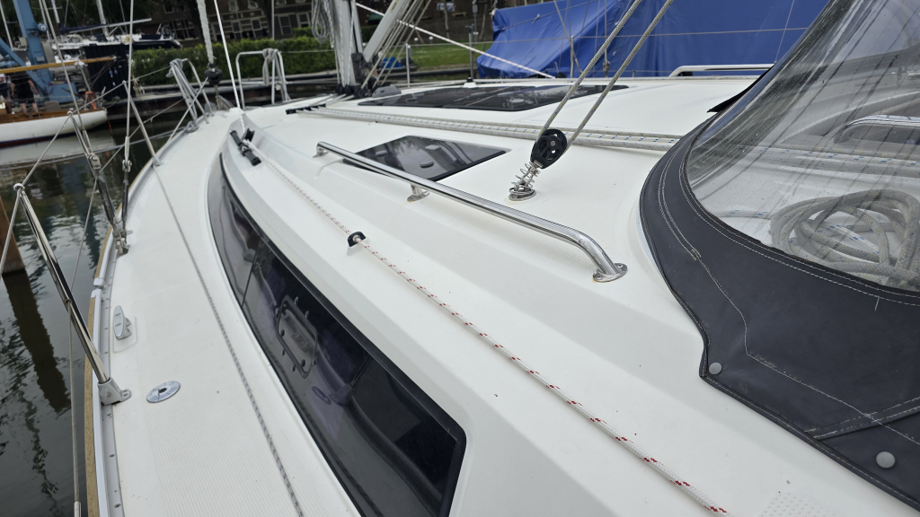 Bavaria 37 Cruiser — foto 8 van 23