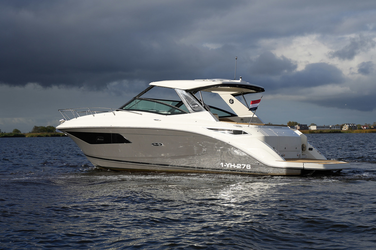 Sea Ray Sundancer 320 — foto 3 van 80