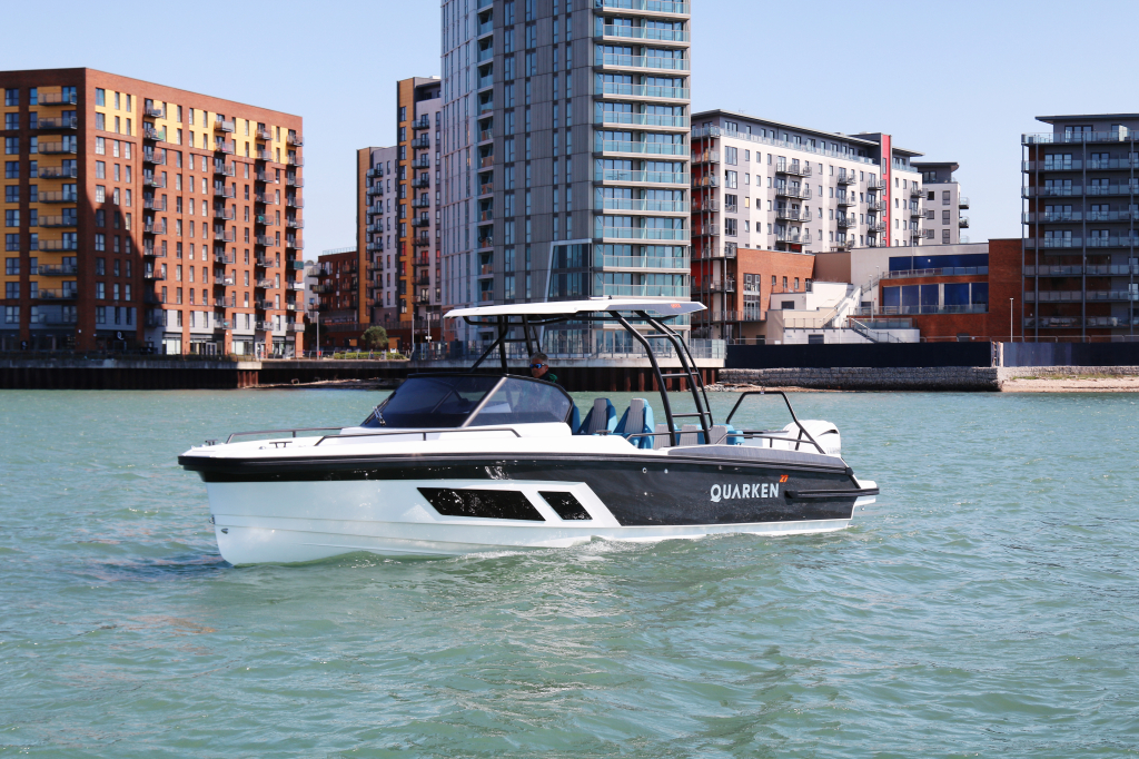 Quarken 27 T-TOP V2 ONYX (prijs Incl. Yamaha 300pk) — foto 4 van 25