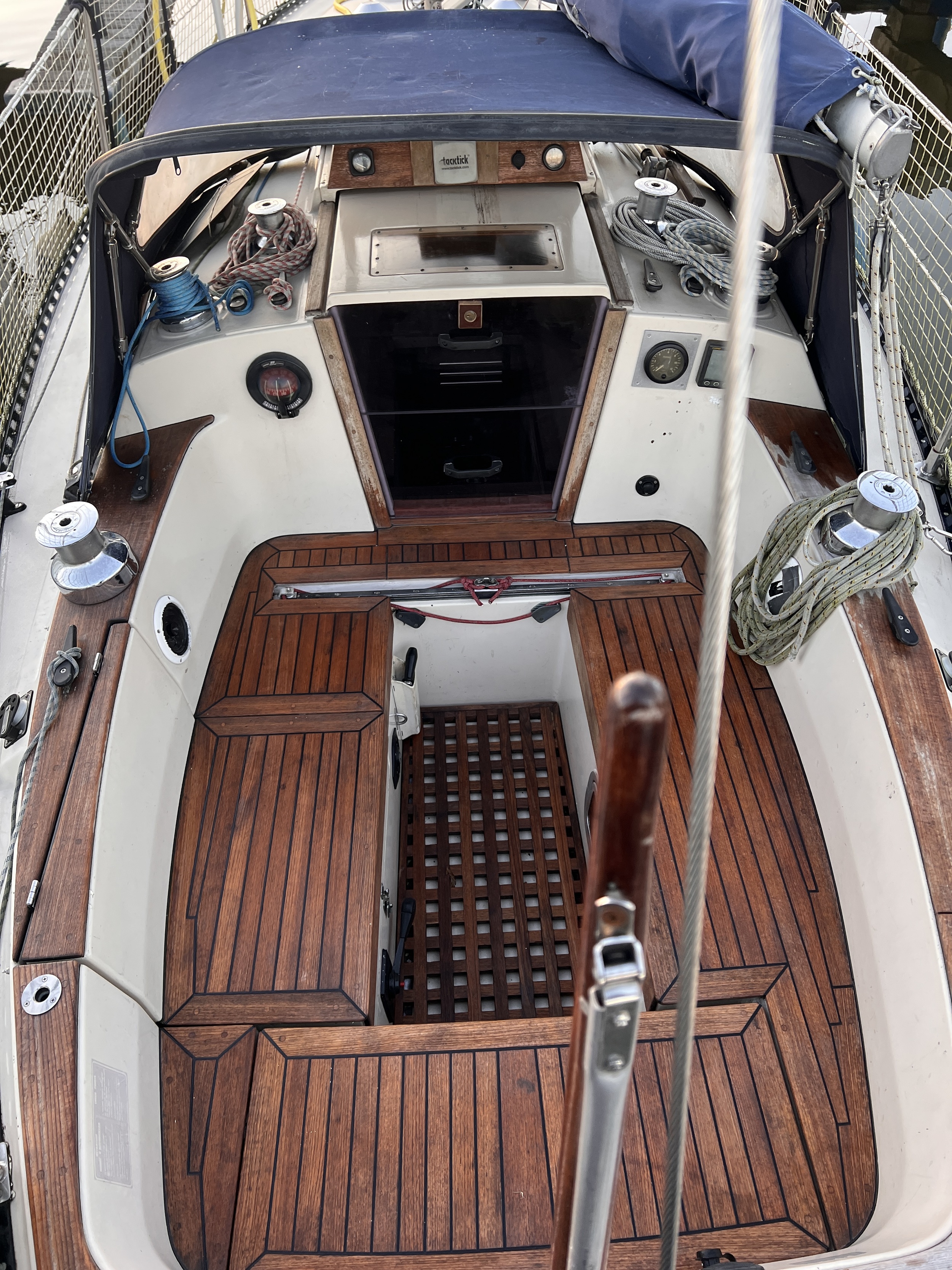 Beneteau First 30 — foto 13 van 38