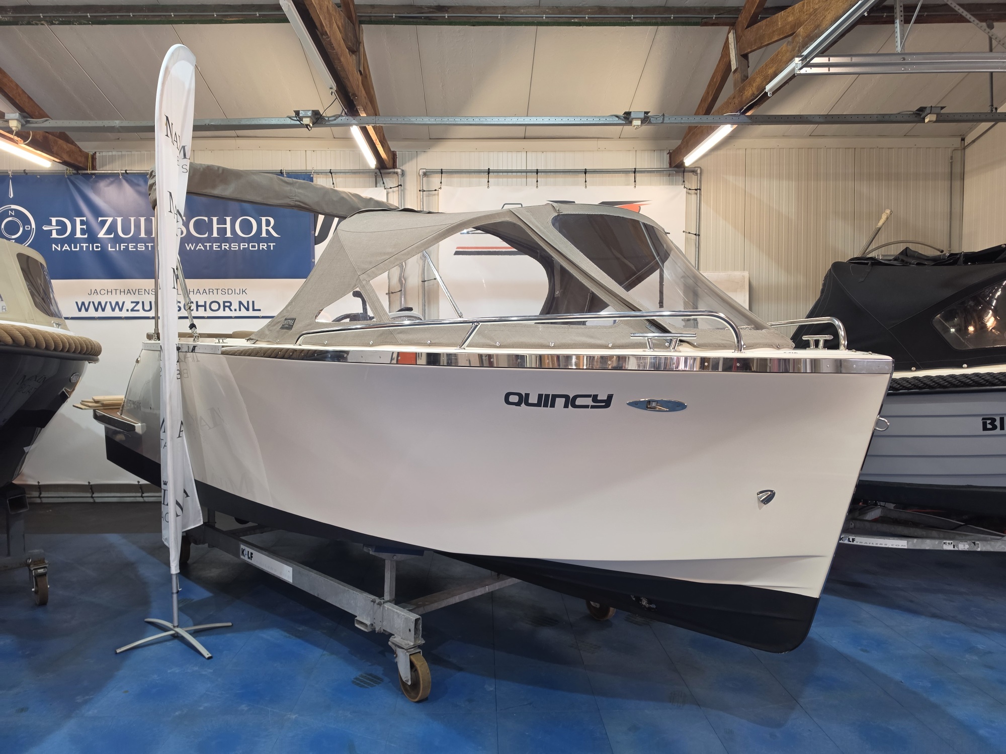 Elegante Lifestyle 616 Sloep, 50PK Suzuki, Cremewit Ral 9001 — foto 2 van 12