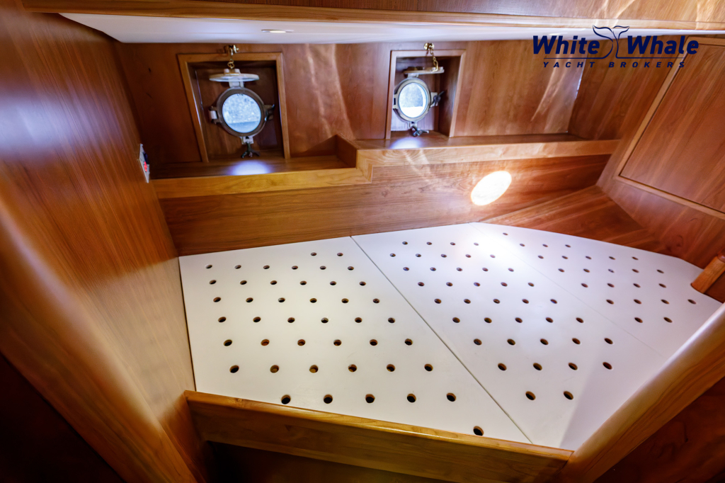 Pieter Beeldsnijder  Stagzeil schoener custom built refit — foto 77 van 87