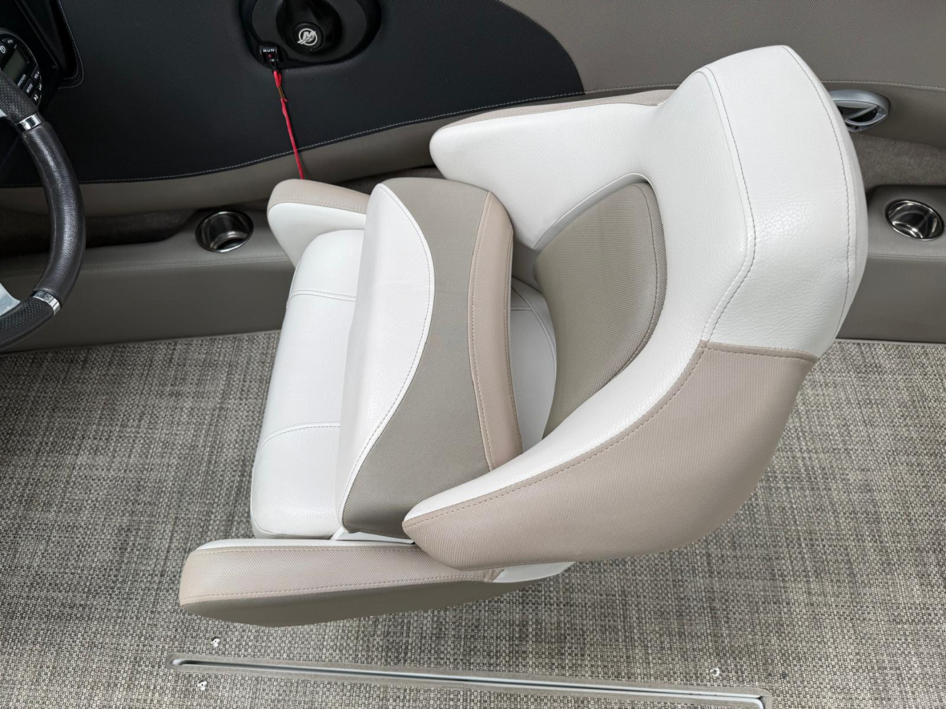 Crownline 225 SS — foto 22 van 39