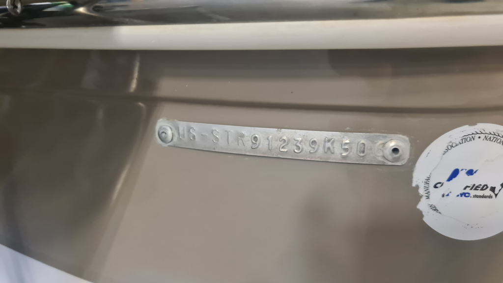 Starcraft C-star 1700 3.0 Mercruiser en trailer — foto 16 van 16