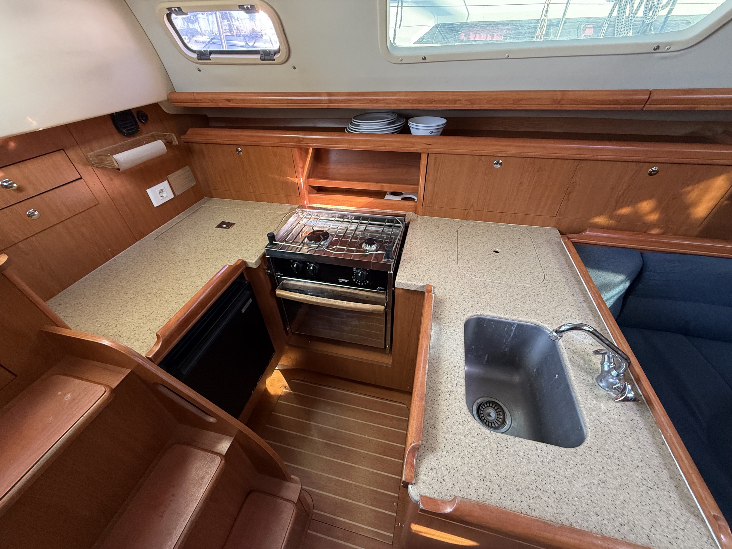 Hunter Legend 33 — foto 7 van 20