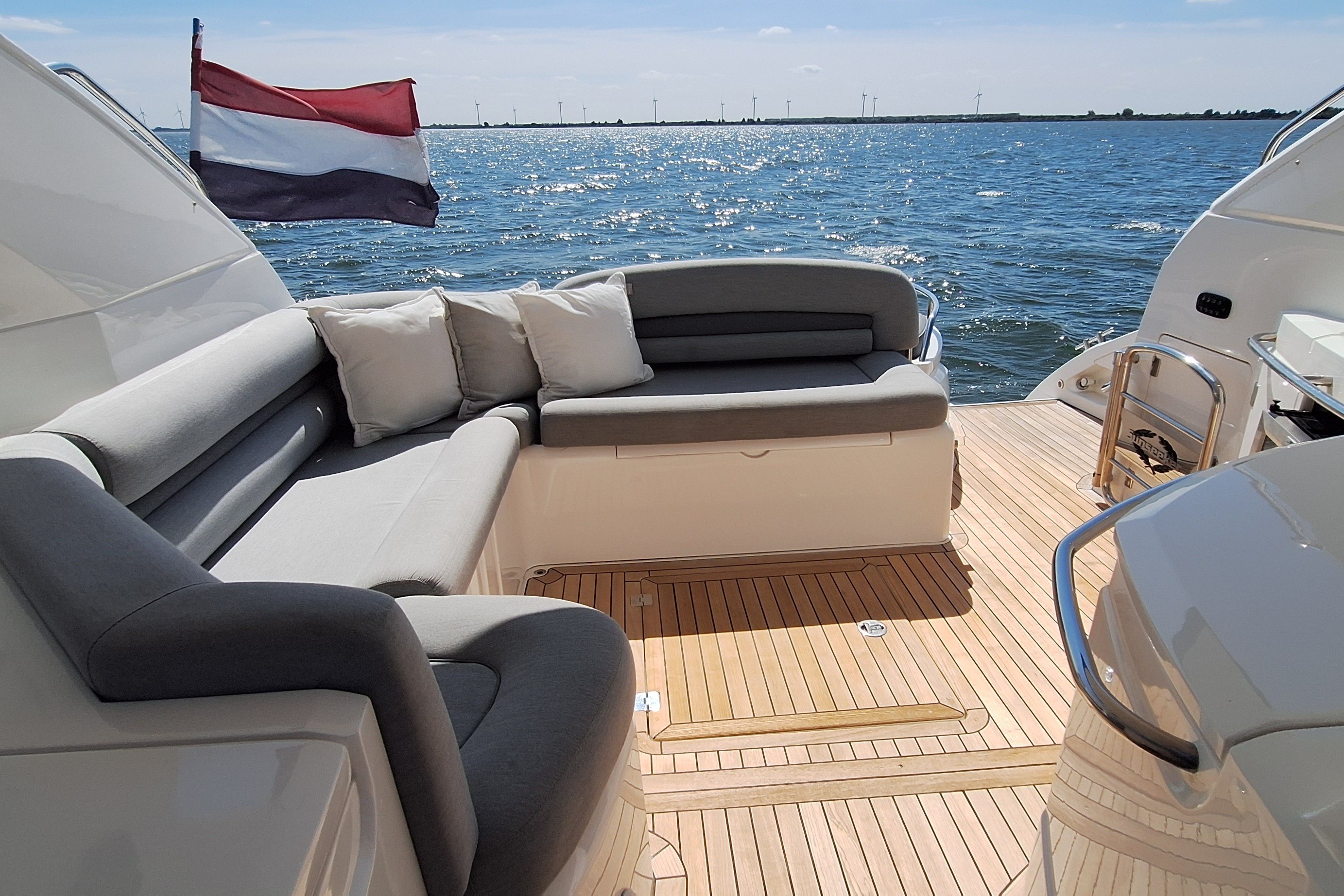 Sunseeker Portofino 47 — foto 32 van 92