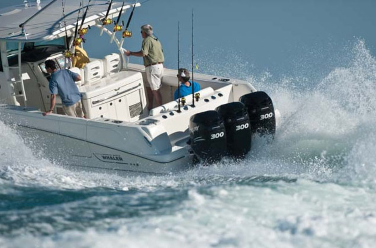 Boston Whaler 380 Outrage — foto 15 van 28