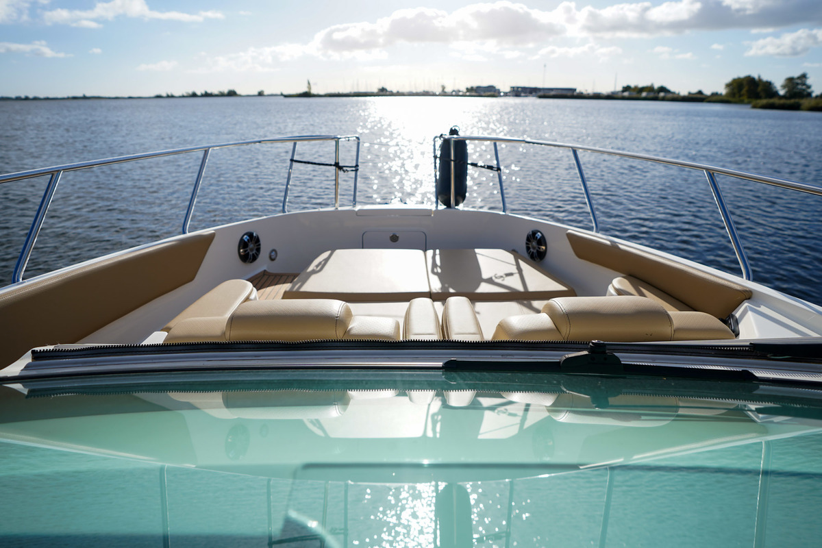 Sea Ray Sundancer 290 — foto 68 van 76