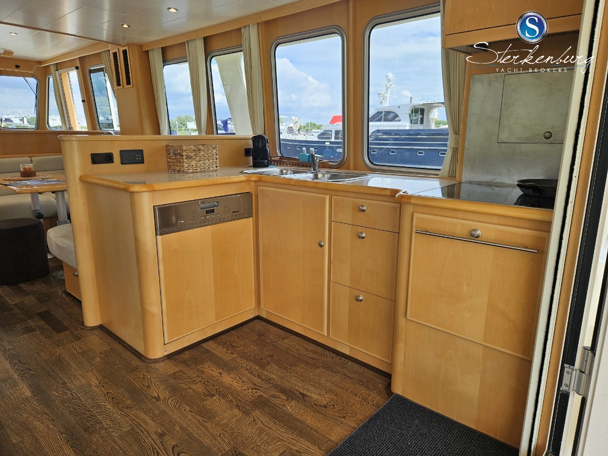 Almtrawler 1600 AD — foto 13 van 42