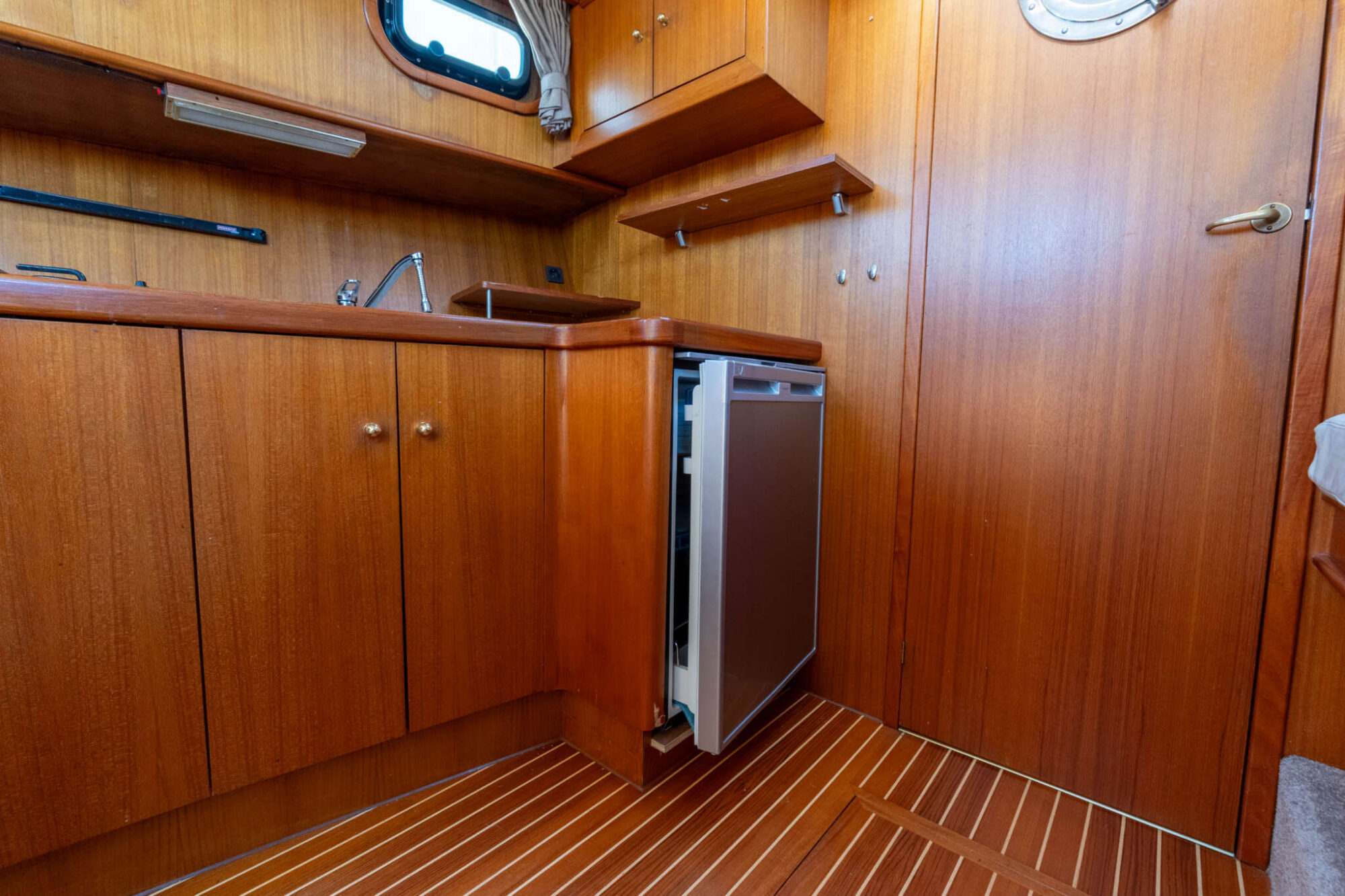 Valkkruiser Content 13.00 AK Cabrio — foto 10 van 46