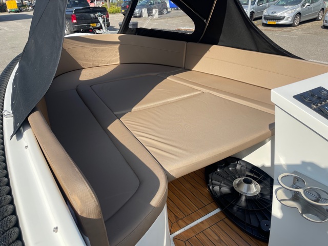 Gentle 590 Tender — foto 42 van 55