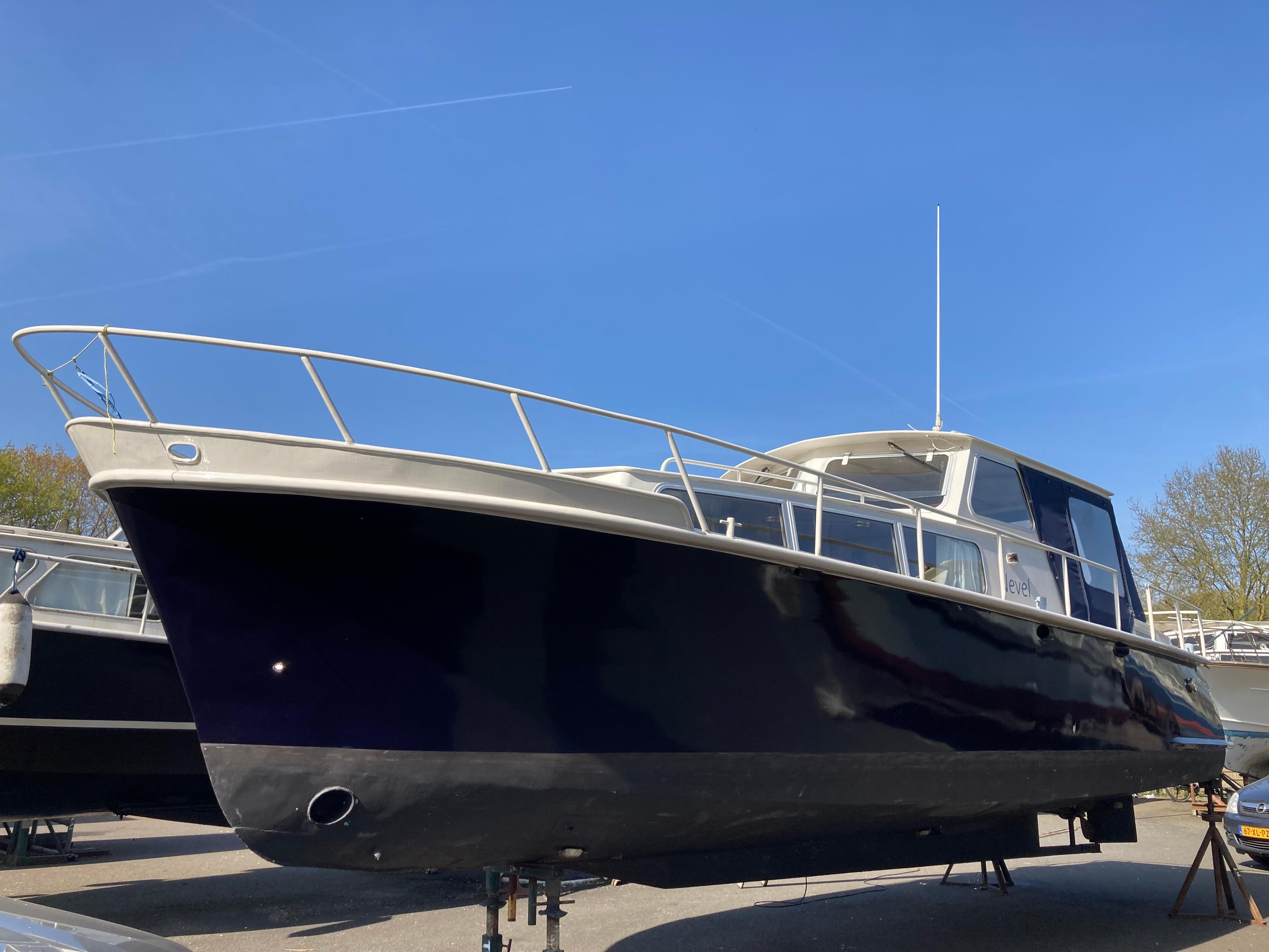 Motor Yacht Super Favorite AK 9.40 — foto 2 van 44